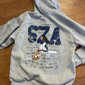 SZA quarter zip